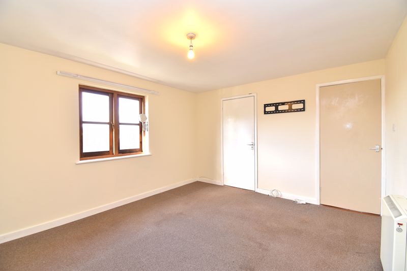 Bedroom- click for photo gallery
